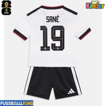 Deutschland Leroy Sane #19 Heimtrikotsatz Kinder EM 2024 Kurzarm (+ Kurze Hosen)